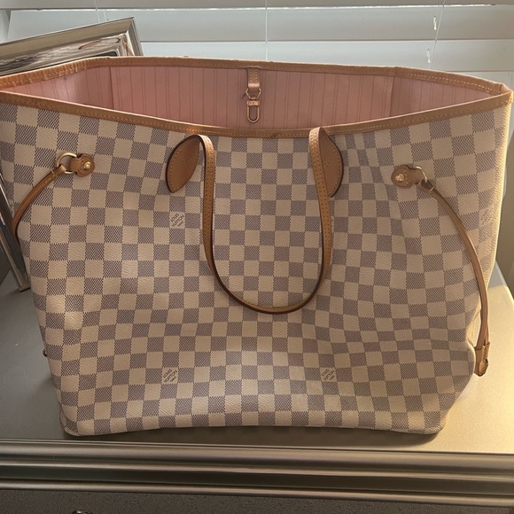 Louis Vuitton Handbags - Louis Vuitton Neverfull Gm Daimer